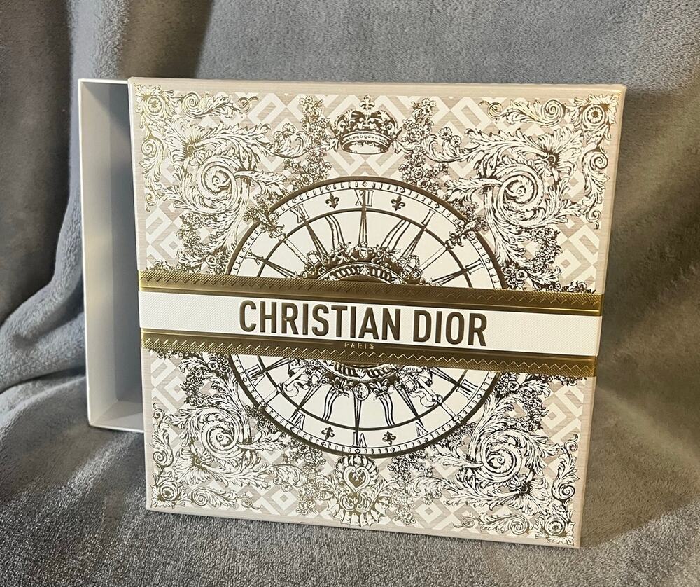 Elegant Dior Luxury Gift Box Set - Perfect for Gifting!